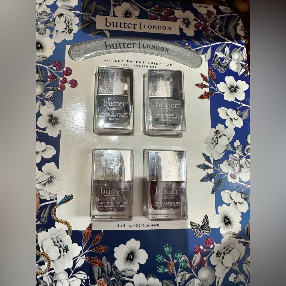 Butter London 4 Nail Lacquer Set+Curved Nail File